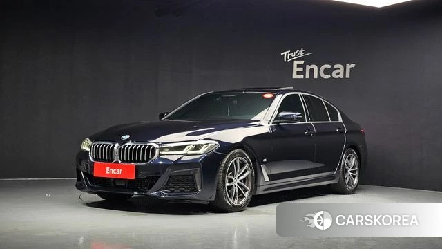 BMW 5 Series (G30) 2023 Черный из Кореи
