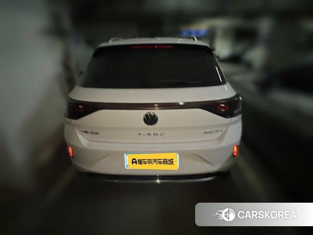 Volkswagen Exploring songs 2023 Белый из Китая