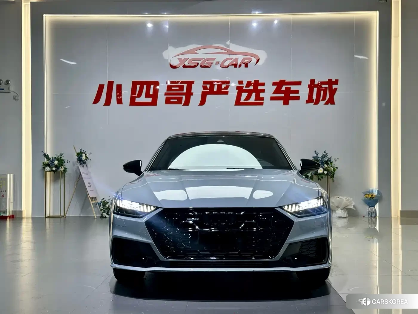 Audi A7L 2024 Silver/gray из Китая