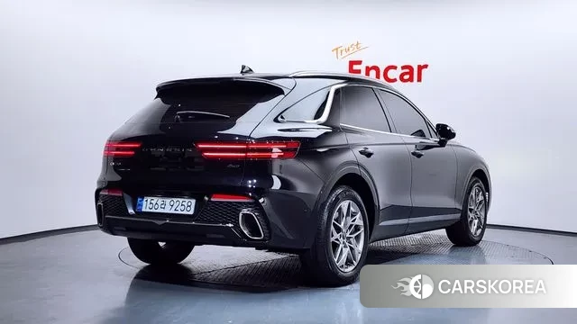 Genesis GV70 2023 Черный из Кореи