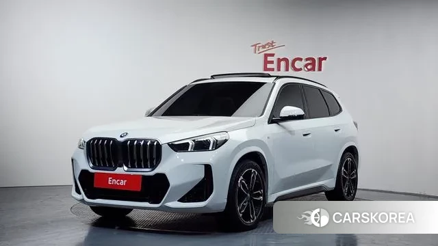 BMW iX1 (U11) 2024 Белый из Кореи