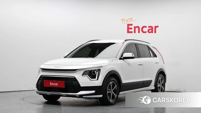 Kia Di Ol Nu Niro 2024 Белый из Кореи