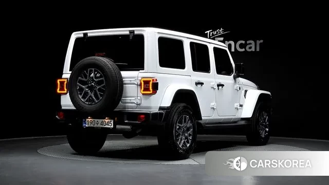 Jeep Wrangler (JL) 2025 Белый из Кореи