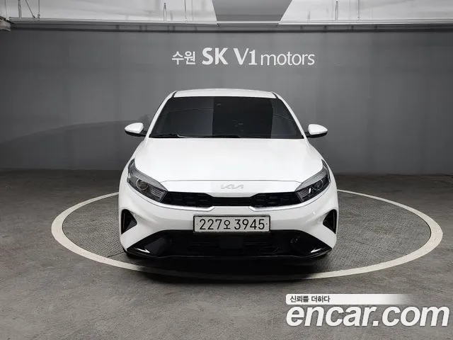 Kia The New K3 2nd generation 2023 Белый из Кореи