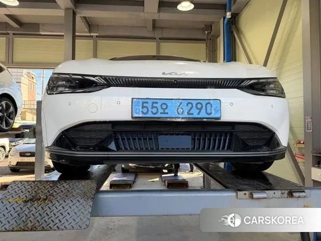 Kia EV6 2022 Белый из Кореи