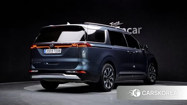 Kia Carnival 4th generation 2021 Небесно-голубой из Кореи