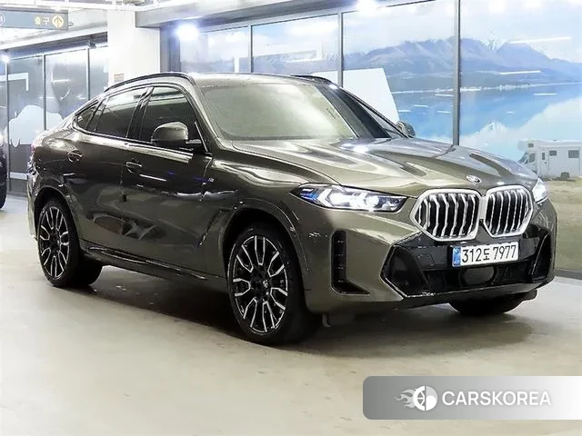 BMW X6 (G06) 2024 Коричневый из Кореи