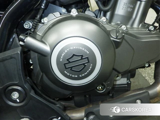 Engine photo