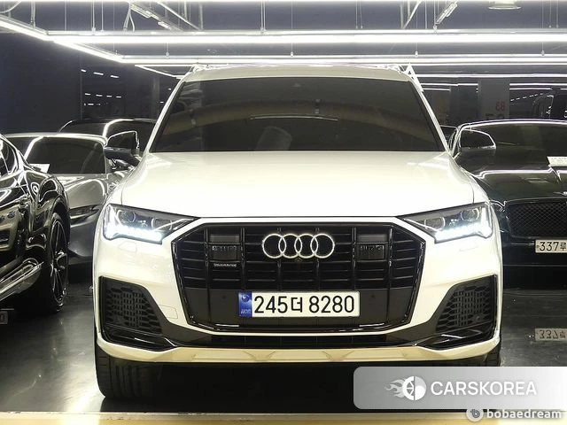 Audi Q7 (4M) 2023 Белый из Кореи