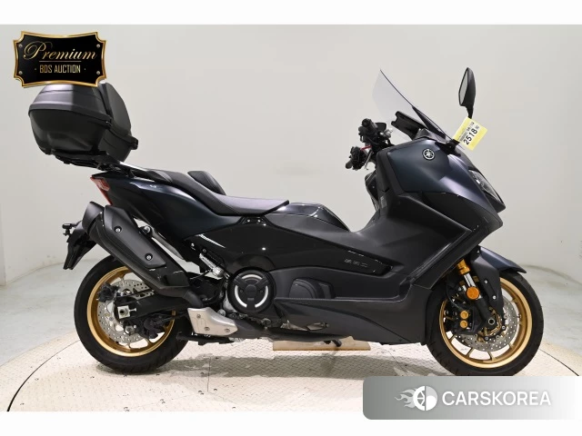 Проданный Yamaha T-MAX 560 TECH MAX 2023 из Японии