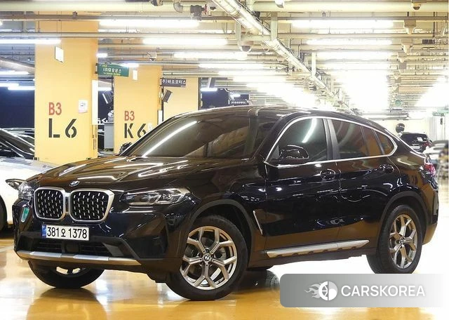 BMW X4 (G02) 2024 Черный из Кореи