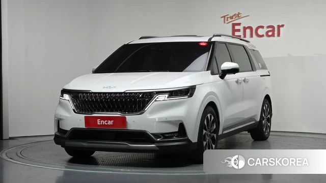 Kia Carnival 4th generation 2023 Белый из Кореи