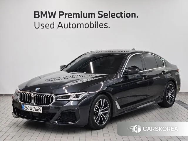 BMW 5 Series (G30) 2020 Черный из Кореи