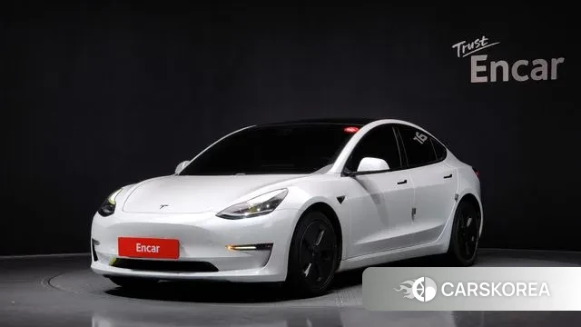 Tesla Model 3 2021 Белый из Кореи