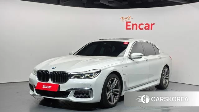 BMW 7 Series (G11) 2019 Белый из Кореи
