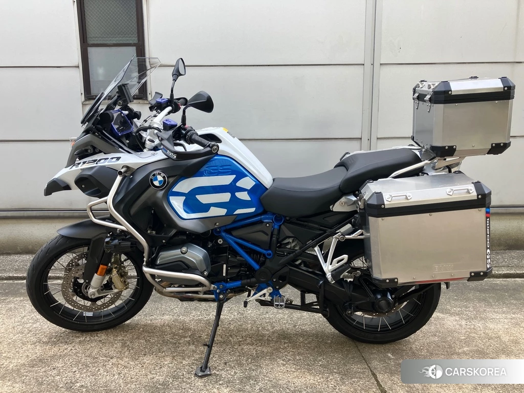 Проданный BMW R1200GS ADVENTURE 2018 из Японии, фото 2