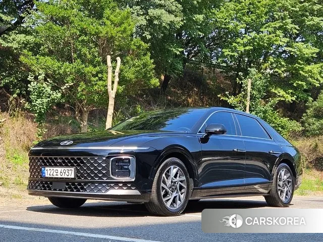 Hyundai Grandeur (GN7) 2023 Черный из Кореи