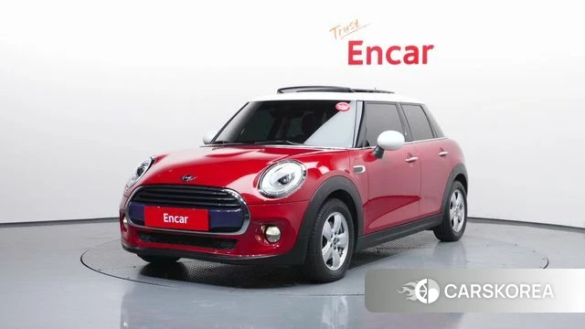 Mini Cooper D 2018 Красный из Кореи