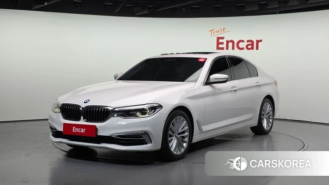 BMW 5 Series (G30) 2019 Белый из Кореи