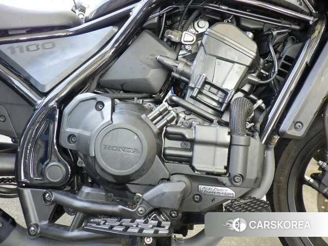 Engine photo