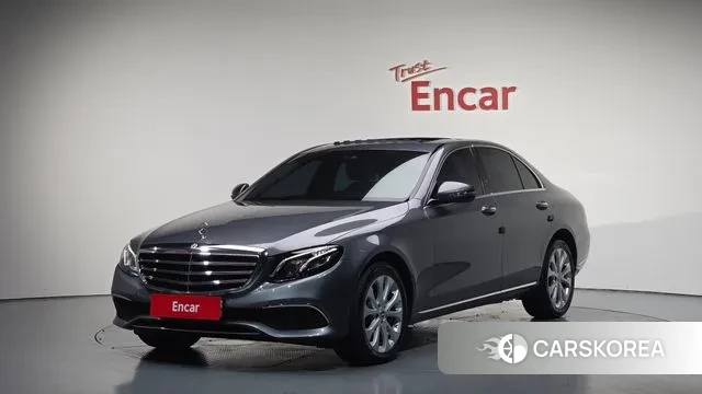Mercedes-Benz E-Class W213 2019 Серый из Кореи