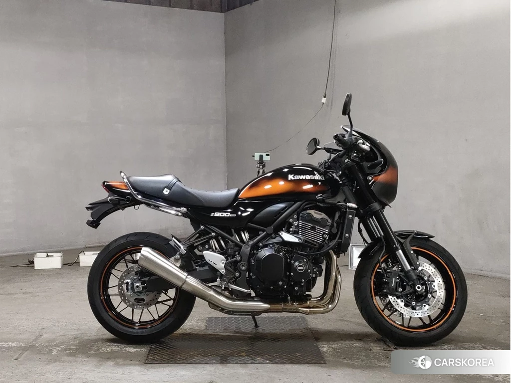 Проданный Kawasaki Z900RS CAFE 2021 из Японии