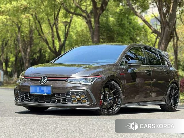 Volkswagen Golf GTI 2023 Темно-серый из Китая