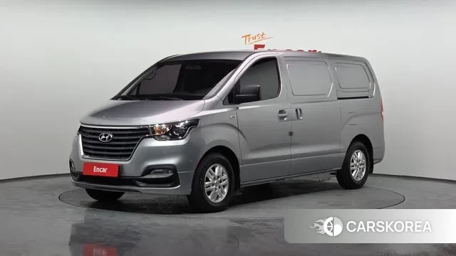 Hyundai The New Grand Starex 2019 Серебристо-серый из Кореи