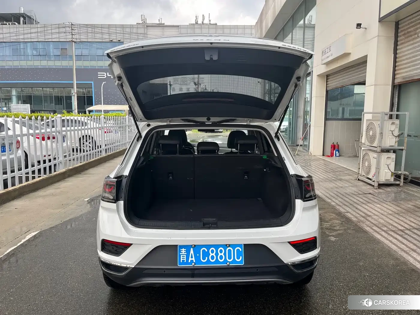 Volkswagen T-Roc 2024 Белый из Китая