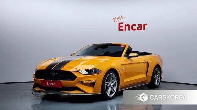 Ford Mustang 2019 Желтый из Кореи