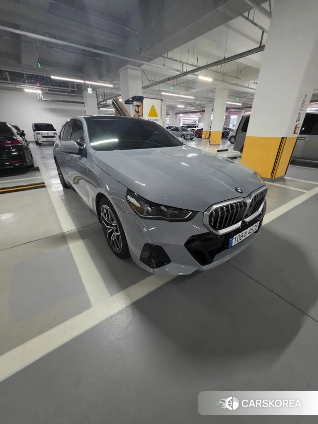 BMW 5 Series (G60) 2024 Серый из Кореи