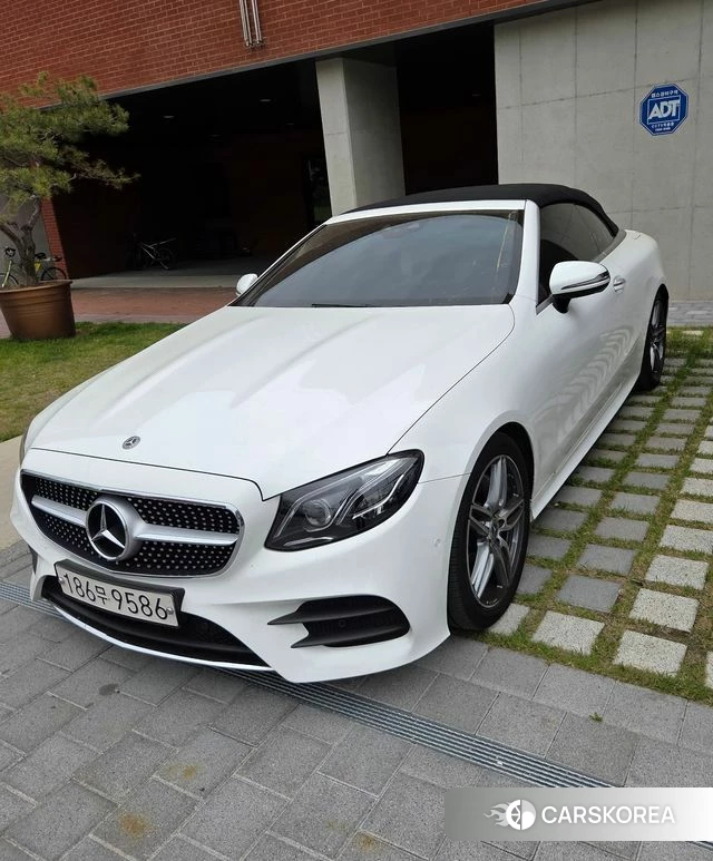 Mercedes-Benz E-Class W213 2018 Белый из Кореи