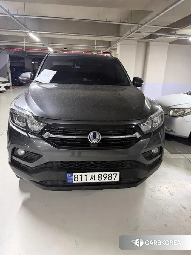 Ssangyong Rexton Sports 2018 Серый из Кореи