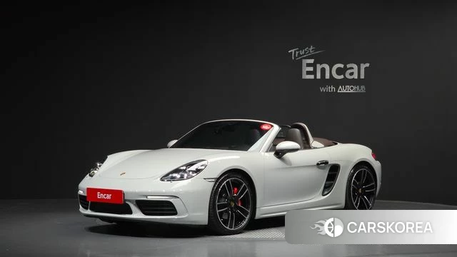 Porsche 718 Boxster 2020 Серебристо-серый из Кореи