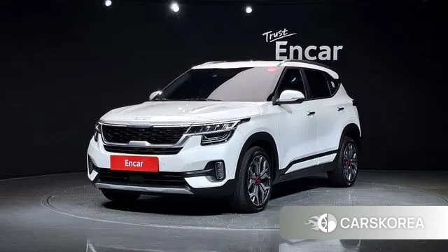 Kia Seltos 2022 Белый из Кореи