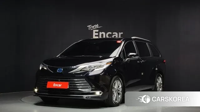 Toyota Sienna 4th Generation 2023 Черный из Кореи