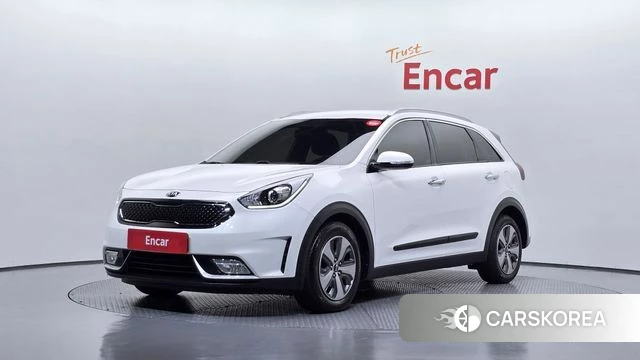Kia Niro 2018 Белый из Кореи