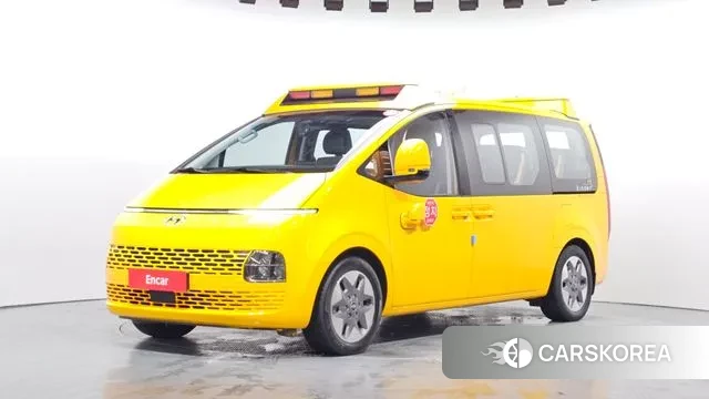 Hyundai Staria 2022 Желтый из Кореи