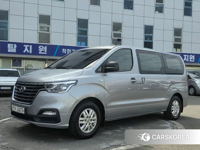 Hyundai The New Grand Starex 2020 Серый из Кореи