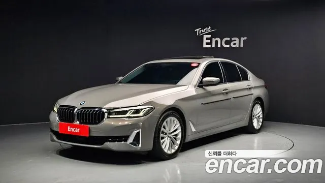 BMW 5 Series (G30) 2022 Серый из Кореи