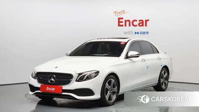 Mercedes-Benz E-Class W213 2018 Белый из Кореи