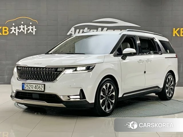 Kia Carnival 4th generation 2021 Жемчужный цвет из Кореи
