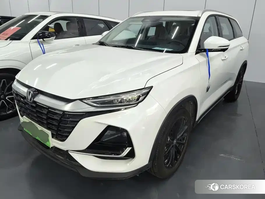 Chang'an CS75 2025 Белый из Китая