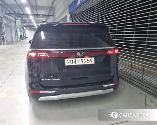 Kia Carnival 4th generation 2021 Черный из Кореи