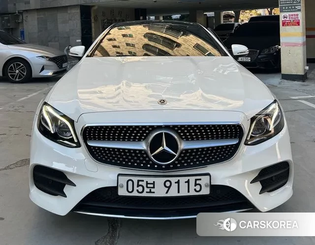 Mercedes-Benz E-Class W213 2018 Белый из Кореи