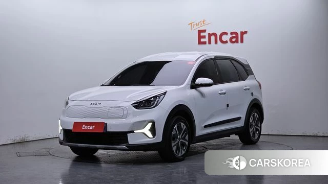 Kia Niro Plus 2022 Белый из Кореи
