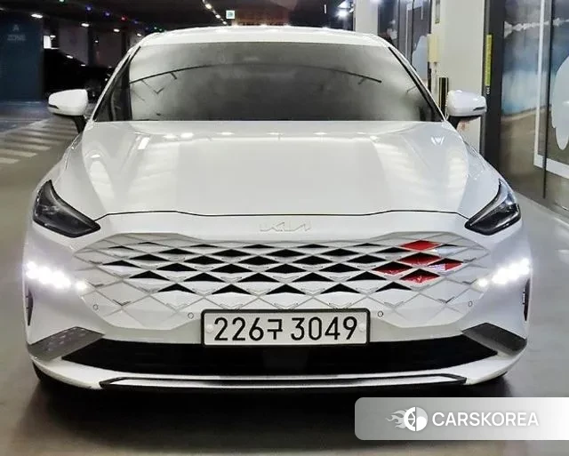 Kia K8 2021 Белый из Кореи