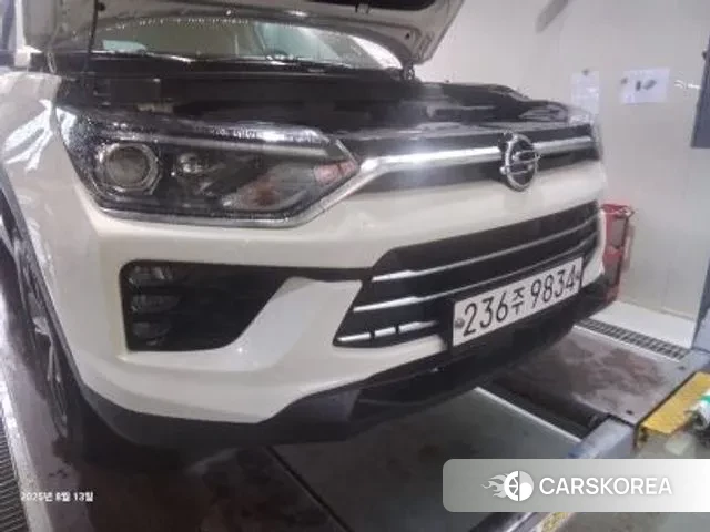 Ssangyong Beautiful Korando 2020 Белый из Кореи