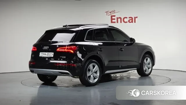 Audi Q5 (FY) 2020 Черный из Кореи