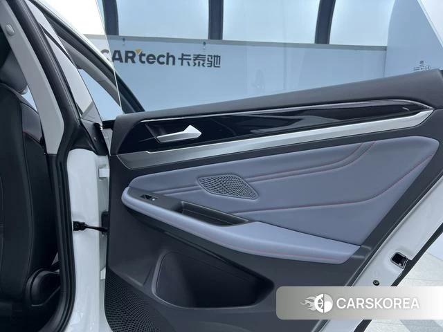 Volkswagen Lingdu 2024 Белый из Китая